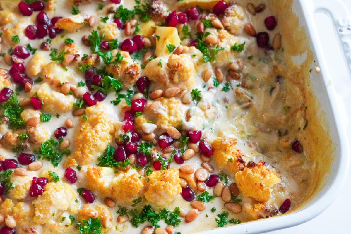 Quick and simple, this Vegan Cauliflower Tahini Bake adds a special touch to your dinner table on all occasions.
